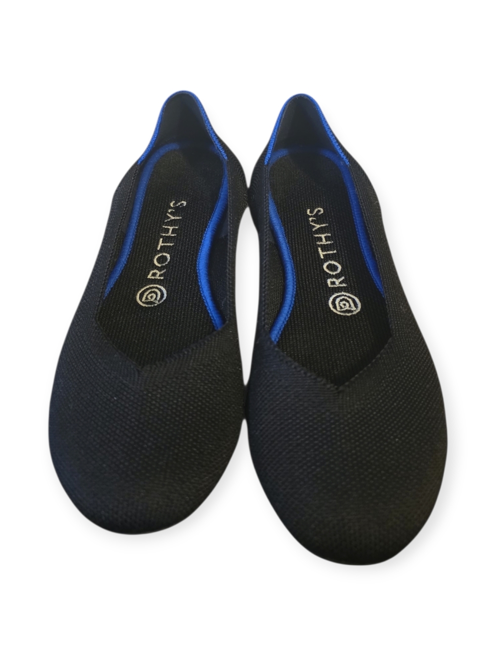 Women's Rothy's classic round toe black slip-on flats, size 7.5